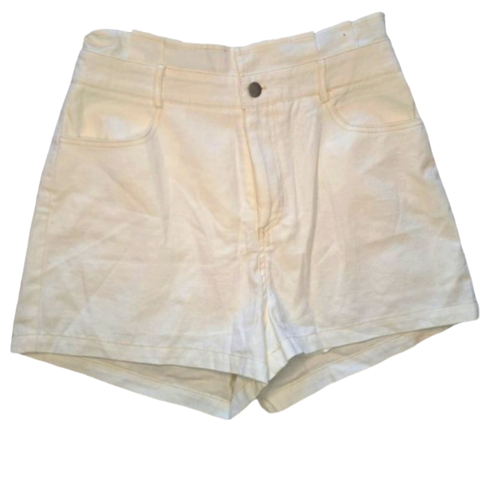 NEW Honey Punch White High Rise Lightweight Shorts Size Medium
